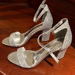 Beautiful silver sparkle sandals